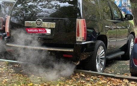 Cadillac Escalade III, 2007 год, 2 300 000 рублей, 4 фотография