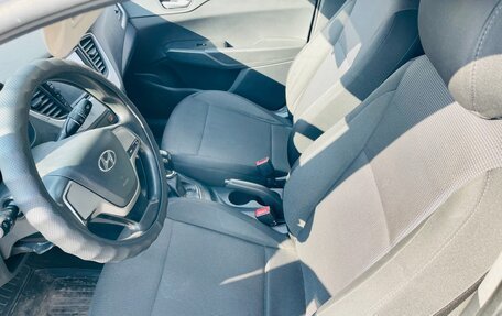 Hyundai Solaris II рестайлинг, 2018 год, 699 000 рублей, 21 фотография
