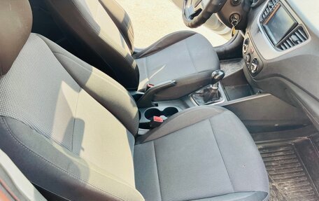 Hyundai Solaris II рестайлинг, 2018 год, 699 000 рублей, 26 фотография