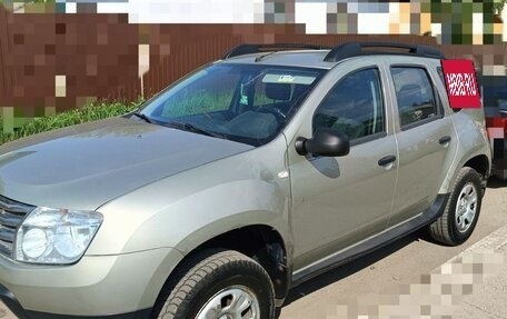 Renault Duster I рестайлинг, 2014 год, 790 000 рублей, 3 фотография