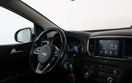 KIA Sportage IV рестайлинг, 2019 год, 2 399 990 рублей, 12 фотография
