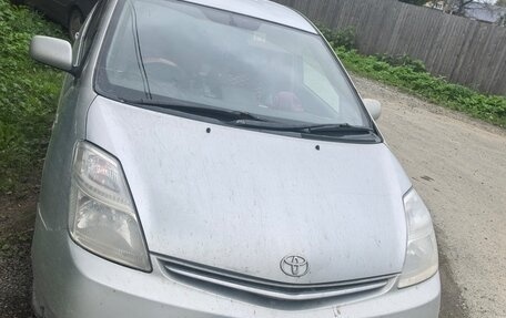Toyota Prius, 2008 год, 630 000 рублей, 1 фотография