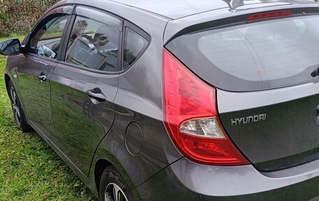 Hyundai Solaris II рестайлинг, 2013 год, 650 000 рублей, 5 фотография
