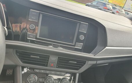 Volkswagen Jetta VII, 2020 год, 1 600 000 рублей, 12 фотография