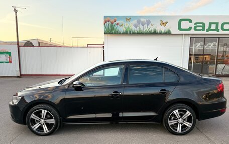 Volkswagen Jetta VI, 2014 год, 950 000 рублей, 3 фотография
