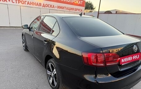 Volkswagen Jetta VI, 2014 год, 950 000 рублей, 9 фотография