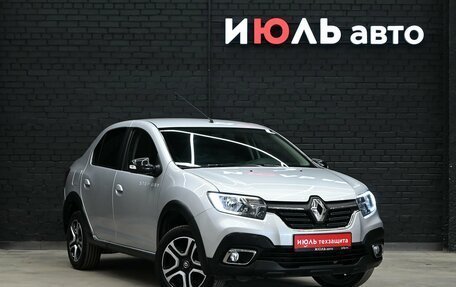 Renault Logan II, 2018 год, 1 100 000 рублей, 3 фотография