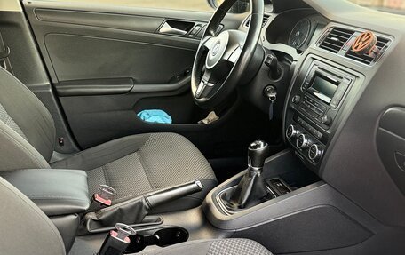 Volkswagen Jetta VI, 2014 год, 950 000 рублей, 22 фотография