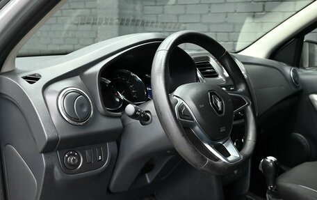 Renault Logan II, 2018 год, 1 100 000 рублей, 14 фотография