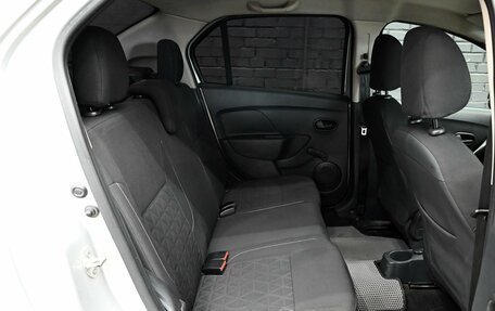 Renault Logan II, 2018 год, 1 100 000 рублей, 15 фотография