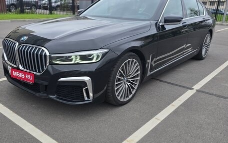BMW 7 серия, 2019 год, 5 990 000 рублей, 1 фотография