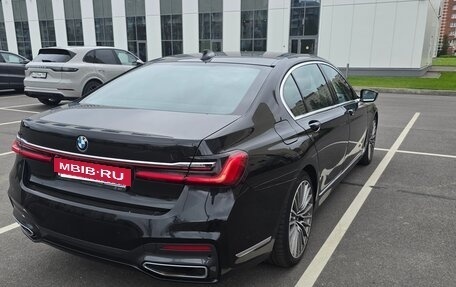 BMW 7 серия, 2019 год, 5 990 000 рублей, 7 фотография