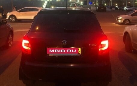 Skoda Fabia II, 2011 год, 850 000 рублей, 2 фотография