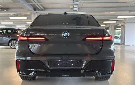 BMW 7 серия, 2023 год, 7 850 000 рублей, 6 фотография
