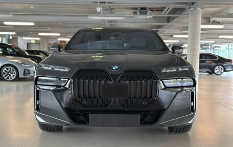 BMW 7 серия, 2023 год, 7 850 000 рублей, 5 фотография