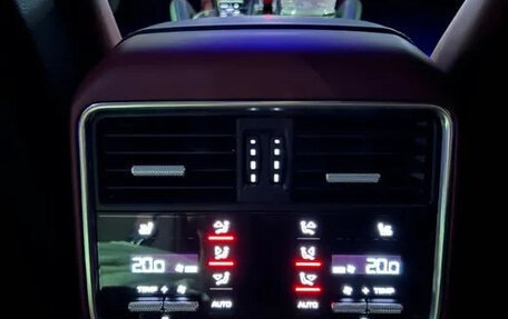 Porsche Cayenne III, 2022 год, 7 800 000 рублей, 13 фотография
