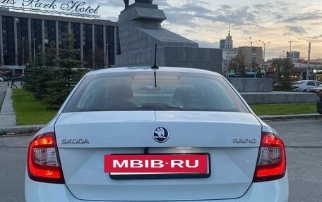 Skoda Rapid I, 2018 год, 1 100 000 рублей, 6 фотография