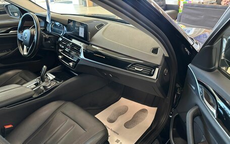 BMW 5 серия, 2017 год, 3 399 900 рублей, 12 фотография