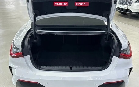 BMW 4 серия, 2022 год, 5 800 000 рублей, 17 фотография