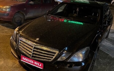 Mercedes-Benz E-Класс, 2012 год, 1 000 000 рублей, 1 фотография