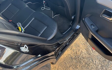 Mercedes-Benz E-Класс, 2012 год, 1 000 000 рублей, 7 фотография