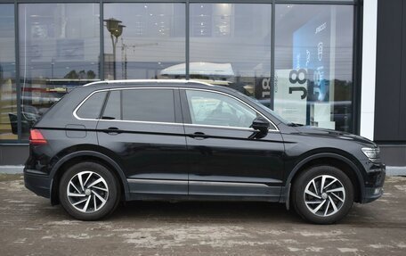 Volkswagen Tiguan II, 2018 год, 2 705 000 рублей, 4 фотография