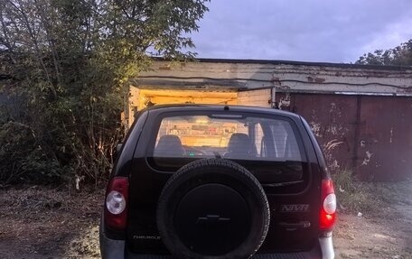 Chevrolet Niva I рестайлинг, 2013 год, 330 000 рублей, 6 фотография