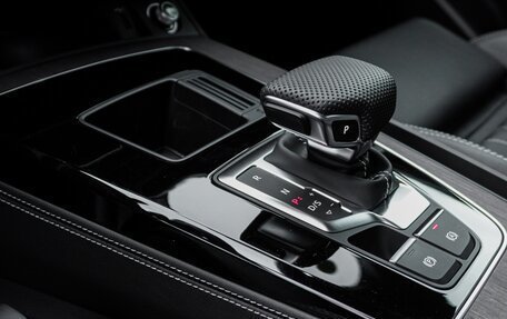 Audi Q5, 2025 год, 6 300 000 рублей, 23 фотография