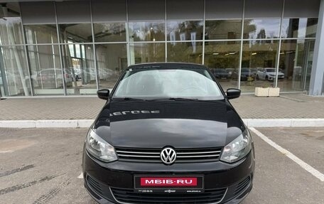 Volkswagen Polo VI (EU Market), 2013 год, 715 000 рублей, 2 фотография