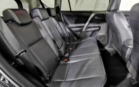 Toyota RAV4, 2016 год, 2 045 000 рублей, 16 фотография