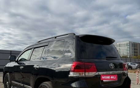 Toyota Land Cruiser 200, 2020 год, 9 000 000 рублей, 6 фотография