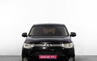 Mitsubishi Outlander III рестайлинг 3, 2013 год, 1 299 000 рублей, 1 фотография