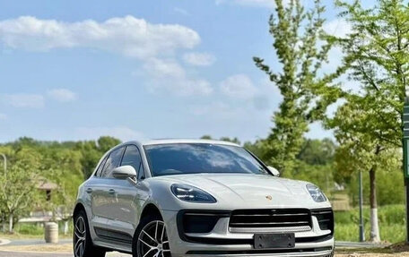 Porsche Macan I рестайлинг, 2022 год, 5 500 500 рублей, 3 фотография