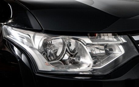 Mitsubishi Outlander III рестайлинг 3, 2013 год, 1 299 000 рублей, 7 фотография
