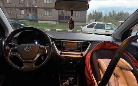 Hyundai Solaris II рестайлинг, 2018 год, 1 100 000 рублей, 6 фотография
