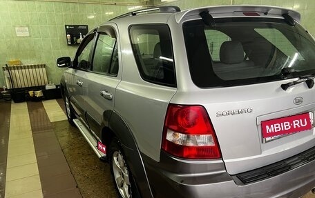 KIA Sorento IV, 2005 год, 500 000 рублей, 3 фотография