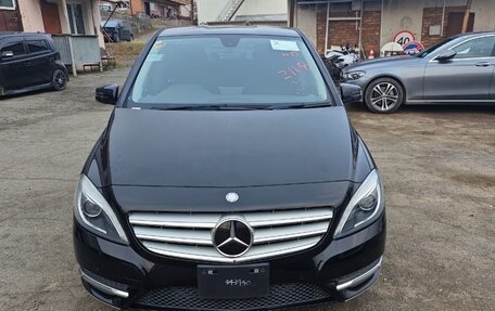 Mercedes-Benz B-Класс, 2013 год, 1 200 000 рублей, 1 фотография