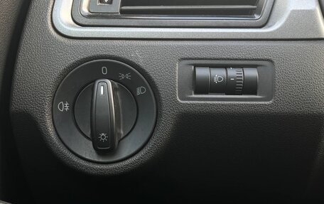 Skoda Rapid I, 2015 год, 1 095 000 рублей, 17 фотография