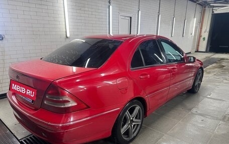Mercedes-Benz C-Класс, 2004 год, 400 000 рублей, 6 фотография