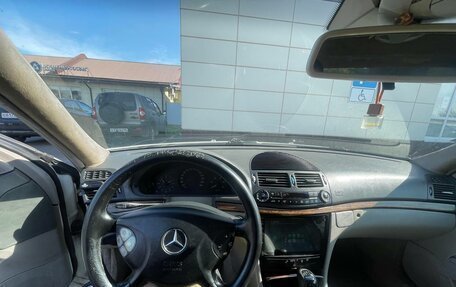 Mercedes-Benz E-Класс, 2003 год, 480 000 рублей, 13 фотография