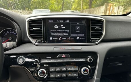 KIA Sportage IV рестайлинг, 2022 год, 2 600 000 рублей, 14 фотография