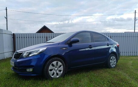 KIA Rio III рестайлинг, 2015 год, 830 000 рублей, 1 фотография