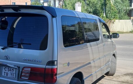 Toyota Grand HiAce I, 2000 год, 1 250 000 рублей, 21 фотография