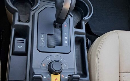 Land Rover Discovery III, 2007 год, 1 050 000 рублей, 10 фотография