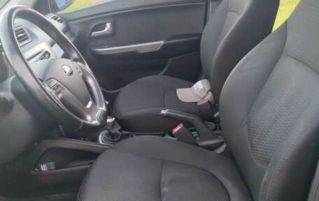 KIA Rio III рестайлинг, 2015 год, 830 000 рублей, 7 фотография