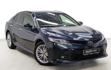 Toyota Camry, 2019 год, 2 841 000 рублей, 3 фотография