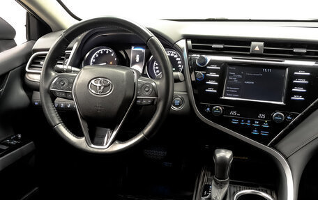Toyota Camry, 2019 год, 2 841 000 рублей, 28 фотография