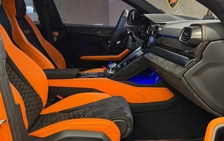 Lamborghini Urus I, 2022 год, 27 990 000 рублей, 11 фотография
