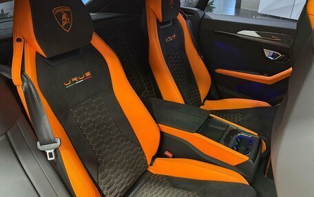 Lamborghini Urus I, 2022 год, 27 990 000 рублей, 8 фотография