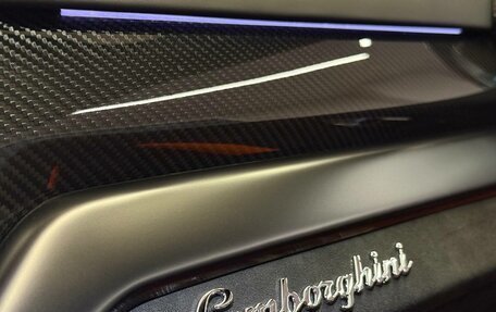 Lamborghini Urus I, 2022 год, 27 990 000 рублей, 16 фотография